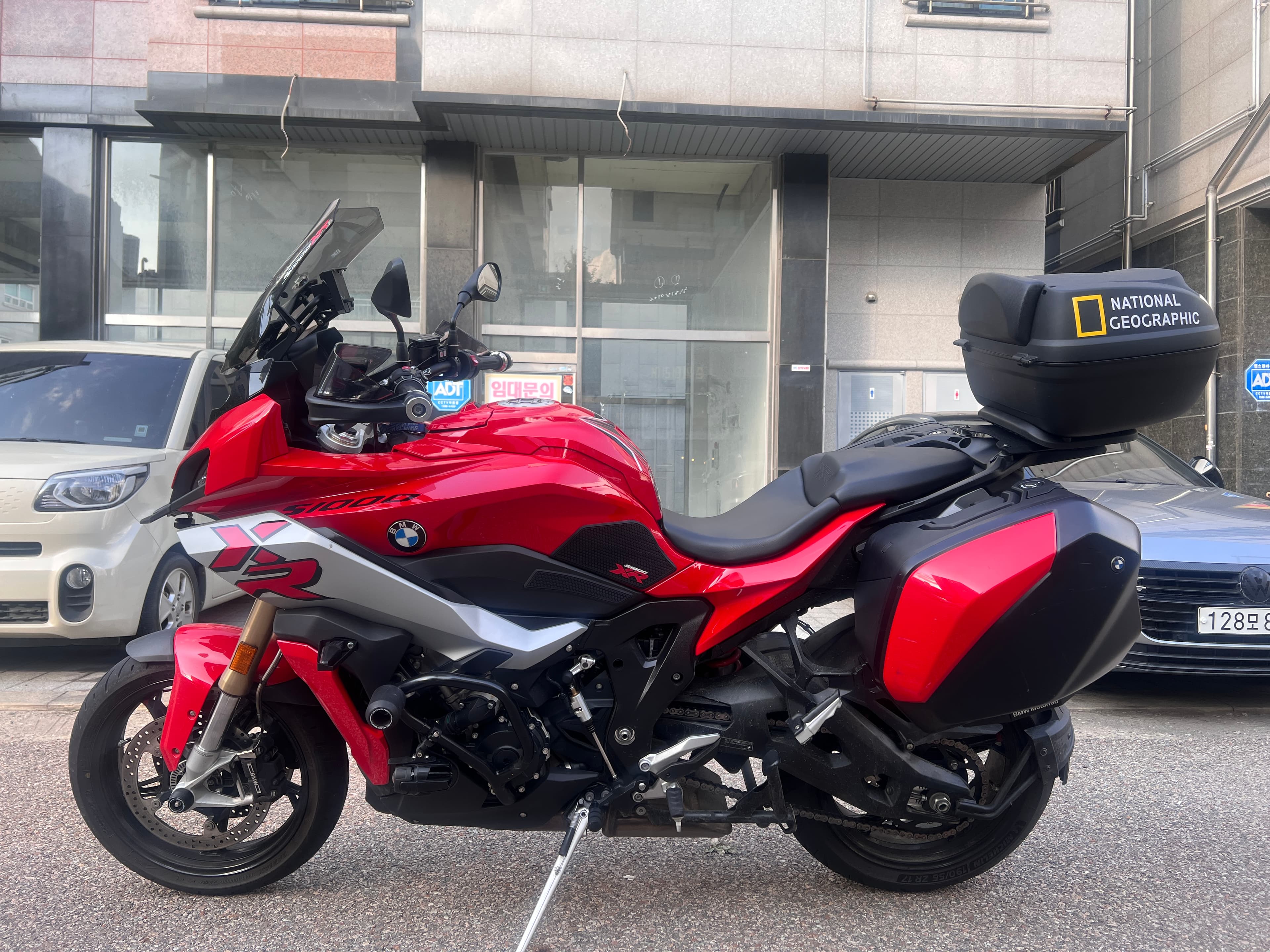 BMW S1000XR